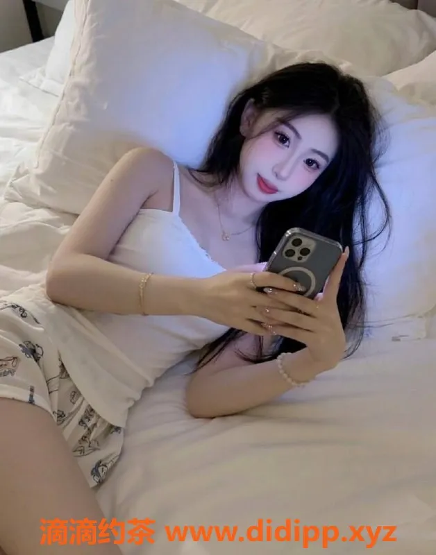 南通楼凤资源信息,橙子（19岁）水嫩乖巧，服务细致