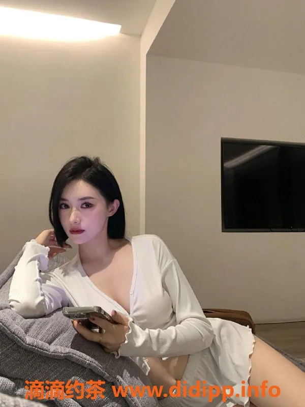 常州楼凤资源信息,常州美美，21岁，身高170，600P服务