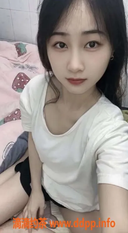 深圳楼凤-南山语儿，24岁，163cm，48kg，36C，600元/次