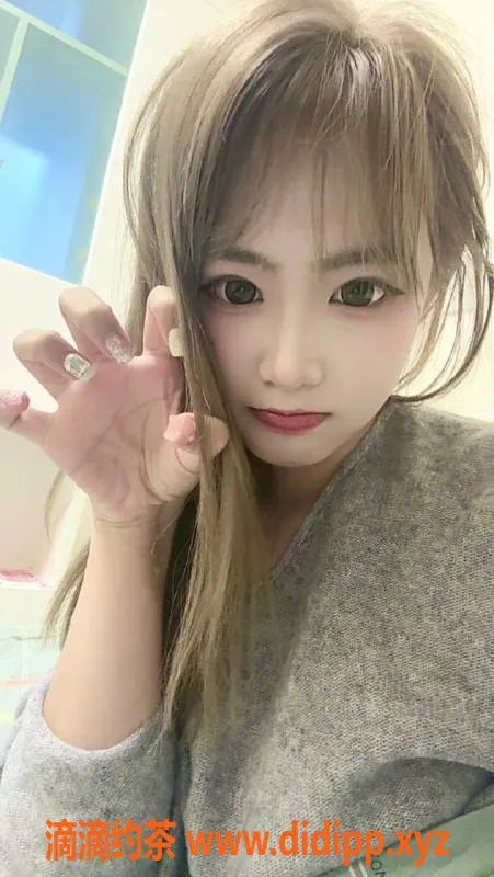 惠州楼凤-惠州小美19岁，1.68米微胖大长腿，550元体验诱惑