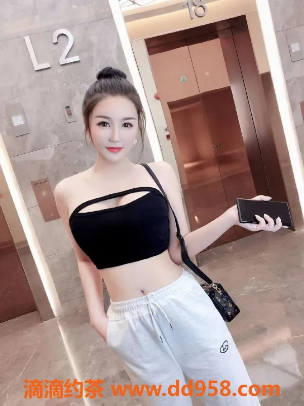 惠州楼凤-麦地明月，28岁激情互动体验