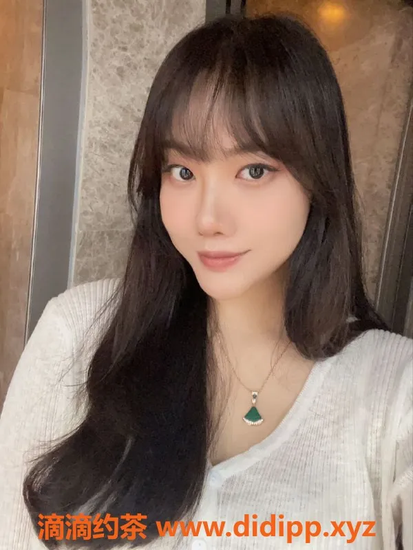 常州楼凤-常州武进区颖儿，21岁，165高，C罩杯，800元起！