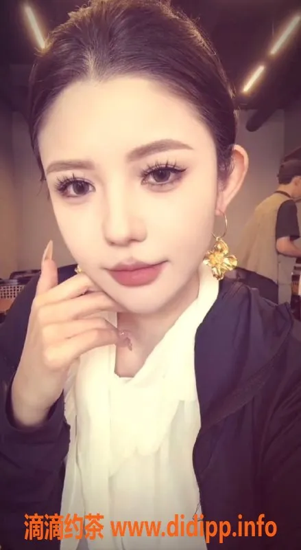 徐州楼凤-徐州泉山区发财，167高90重，妹子全套服务