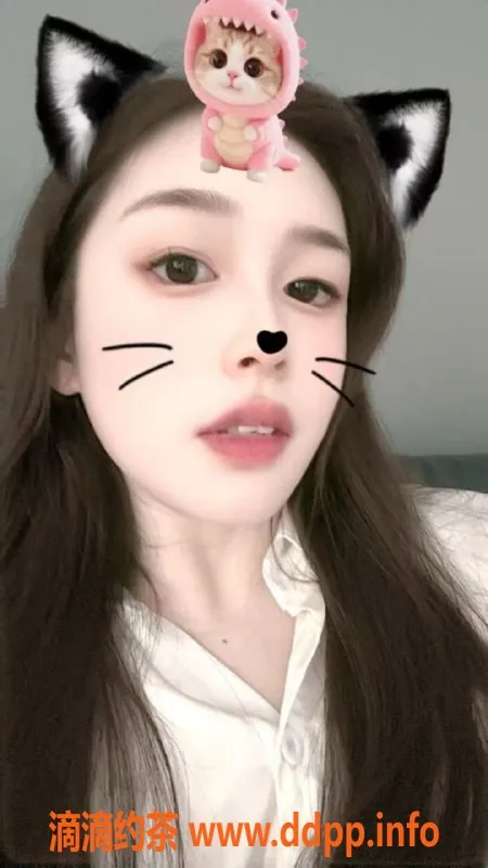 常州楼凤-常州沫沫，20岁身高162，胸围C可约