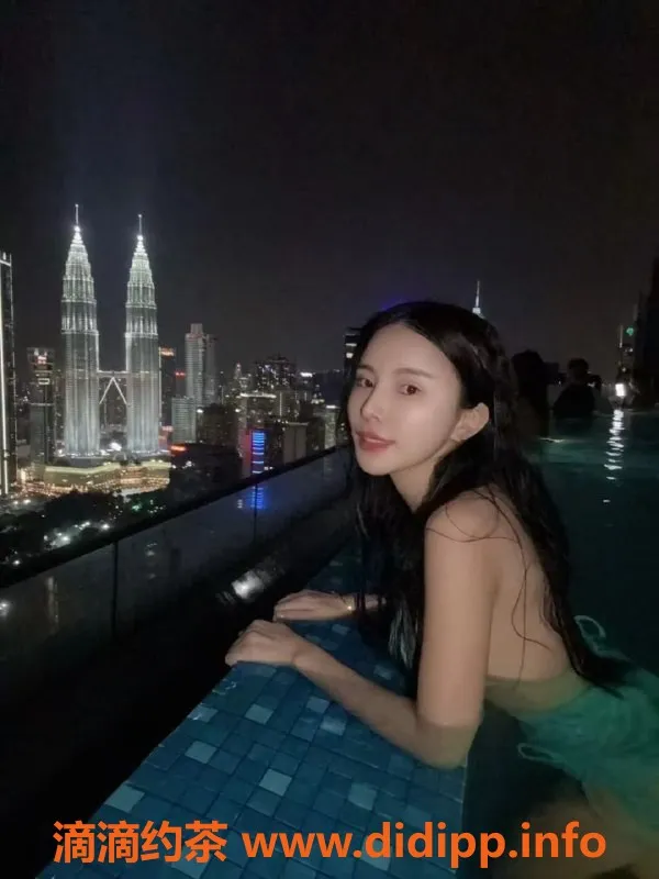 常州楼凤-新北嫩妹小鱼，160cm D罩杯陪浴服务