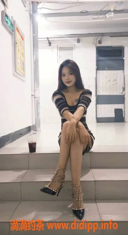 徐州楼凤-徐州粉粉，身高167体重90，超值全套服务