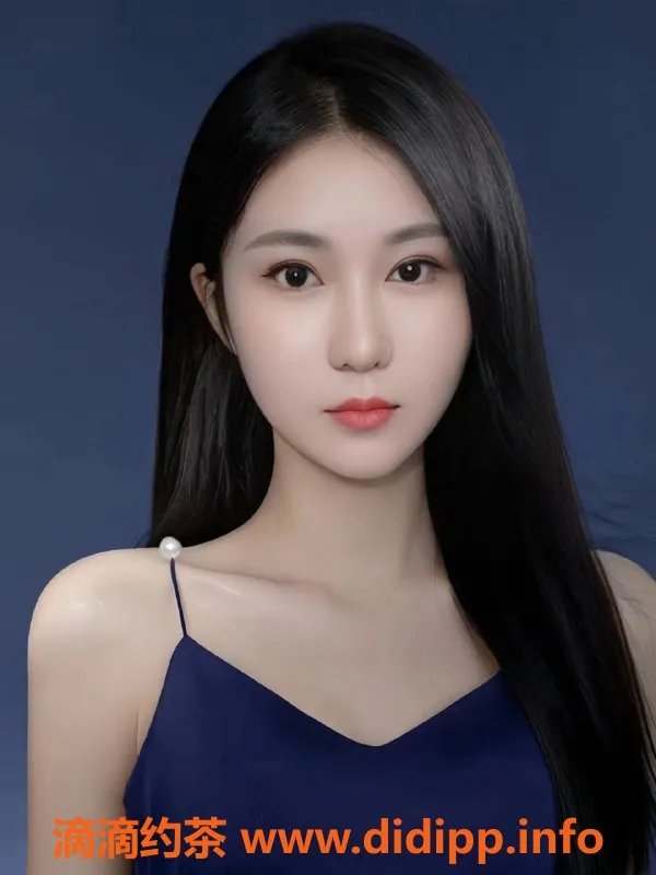 杭州楼凤-上城晚晚：微胖少妇，全裸95半套服务