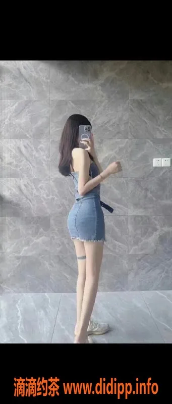 无锡楼凤-小北，气质美女约会，600元起！