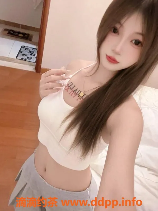 惠州楼凤-惠州糖糖，20岁，44斤，提供精彩陪洗服务