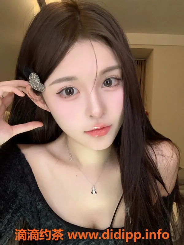 无锡楼凤资源信息,惠山星光天地 梁漂亮 超甜美嫩货