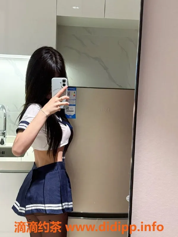 深圳楼凤资源信息,南山雪碧，600P超值嫩妹服务