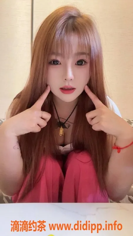 惠州楼凤-惠阳香香19岁，1.63米55KG，550元陪洗服务