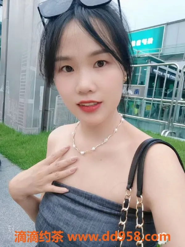 中山楼凤资源信息,东升小丽 25岁 36B 性感女优等你来约