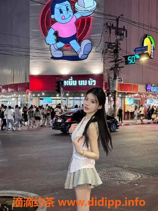 南通楼凤-崇川区外出心心，极品纯欲身材，服务多样