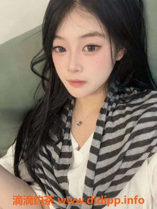 南通楼凤-微胖小婧，163高，100体，轻松陪伴