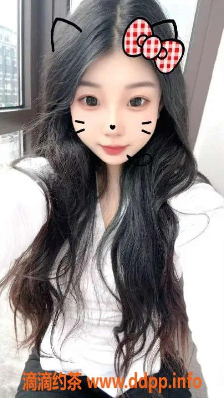 常州楼凤资源信息,武进18岁幺妹，162cm嫩妹陪浴服务