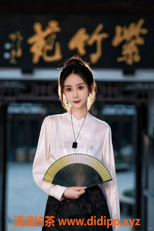 常州楼凤-常州溧阳雨萌20岁，168身高，95体重，服务贴心