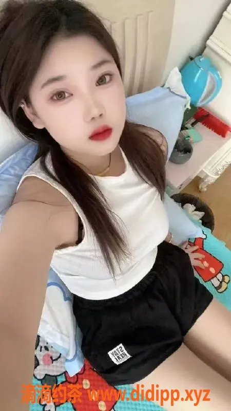 中山楼凤-西区两位小姐，快餐300，洗吹做400