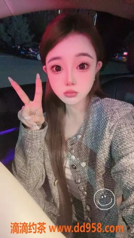 常州楼凤-武进糖糖，166cm嫩妹陪浴服务，600元起