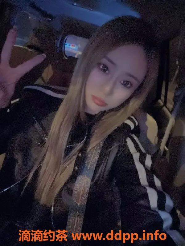 常州楼凤-武进万博广场御姐嫩妹，身高168，课费600元起