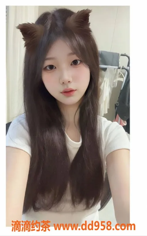 南通楼凤-南通秋秋，162cm瘦巧型美女，服务项目丰富