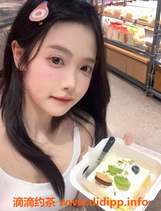 常州楼凤资源信息,常州晴晴，20岁165cm，性价比高优质服务