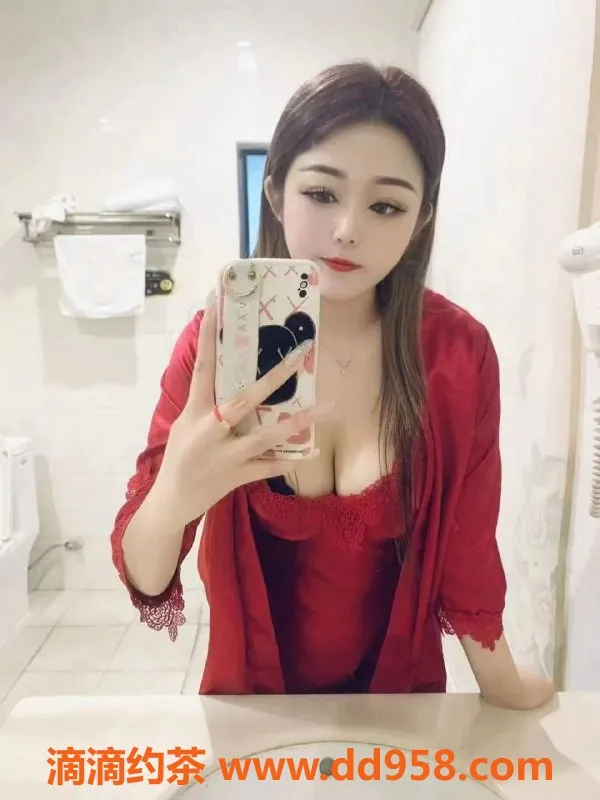 常州楼凤-金坛秋秋，162cm嫩妹，服务多样只需600元