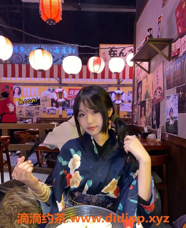 常州楼凤-钟楼嫩妹，163CM C杯，1000元起，陪浴调情服务