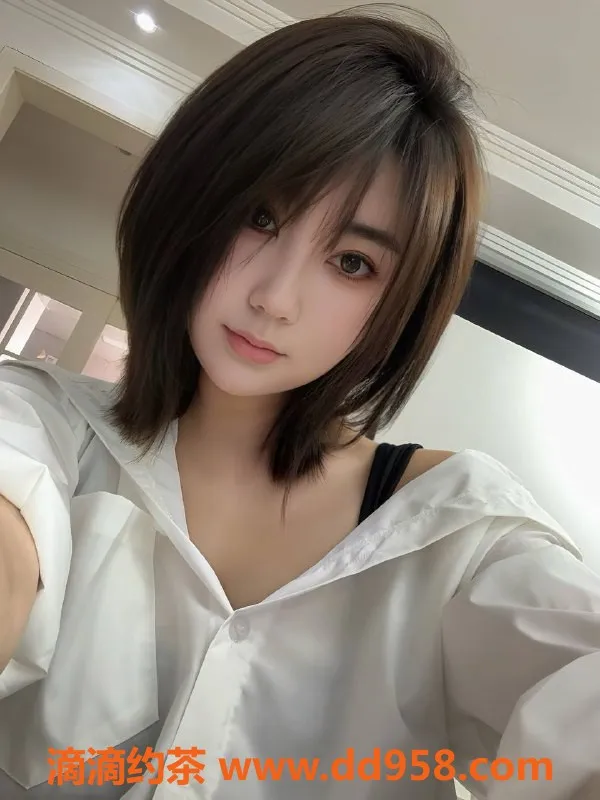 南通楼凤-崇川区璐子萱，服务控御姐，优惠4p、8pp