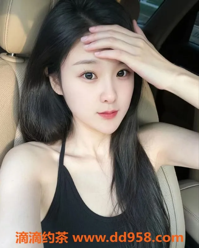 常州楼凤-常州甜甜，21岁，身高166，胸围C，热情服务