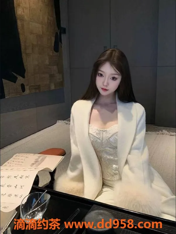 南通楼凤-南通言言，身高166，体重95，王牌回归