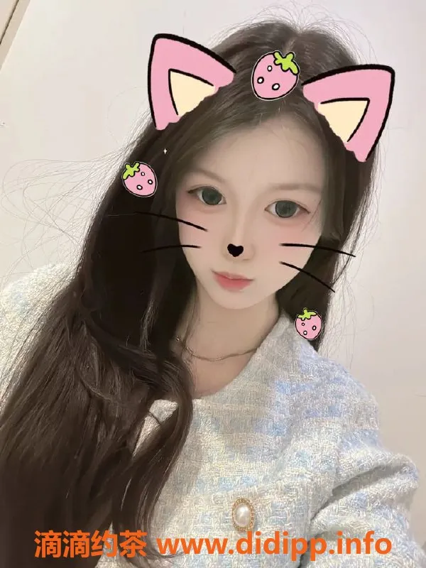 南通楼凤-崇川区桃桃，嫩妹服务，满足你的一切幻想