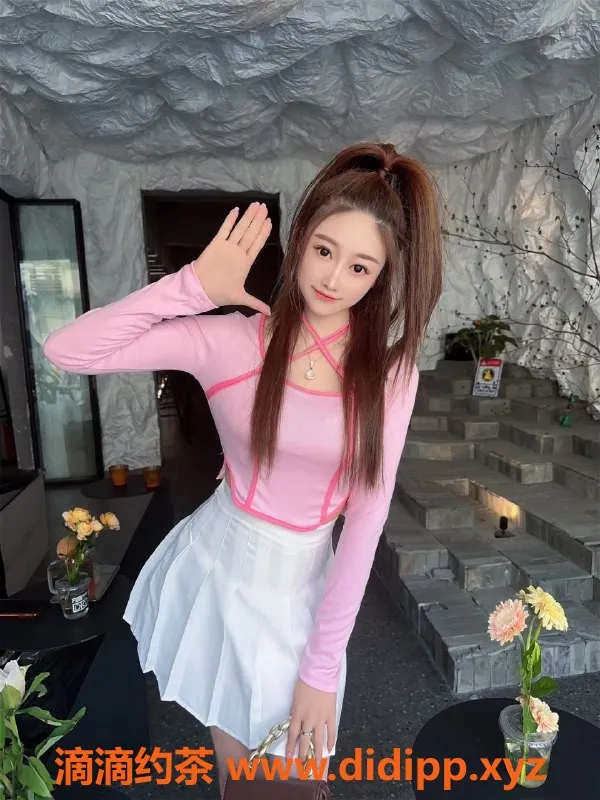 常州楼凤资源信息,武进安琪拉，165高挑嫩妹，600元起享服务