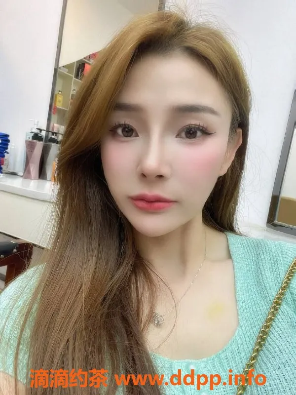 珠海楼凤-南屏七七，温柔服务，身材火辣