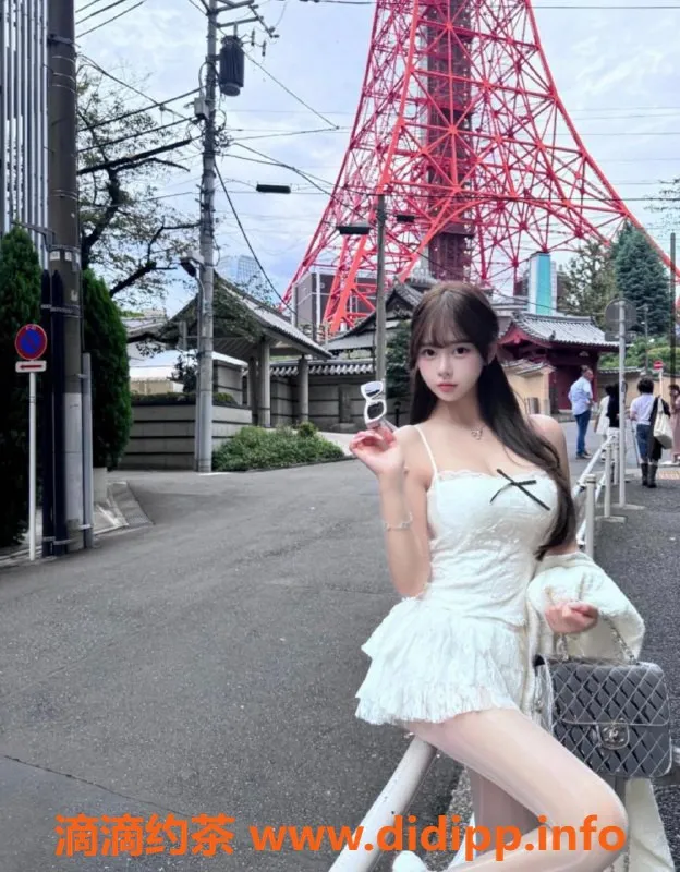 无锡楼凤-滨湖万达小丸子，A套餐1100，青春靓丽！