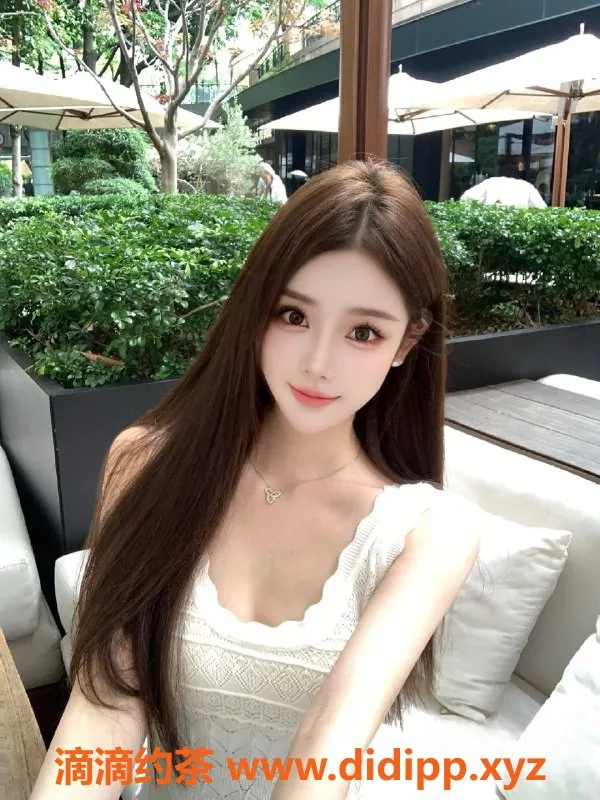 南通外围-楠楠 外围女神 165cm C胸 全能服务