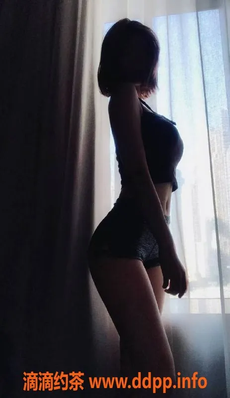 南通楼凤资源信息,崇川区嫩妹琪琪，专业鸳鸯浴服务，6p起