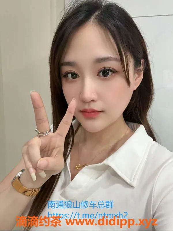 南通楼凤-崇川区洛洛，26岁白皙大胸美女，超值6p