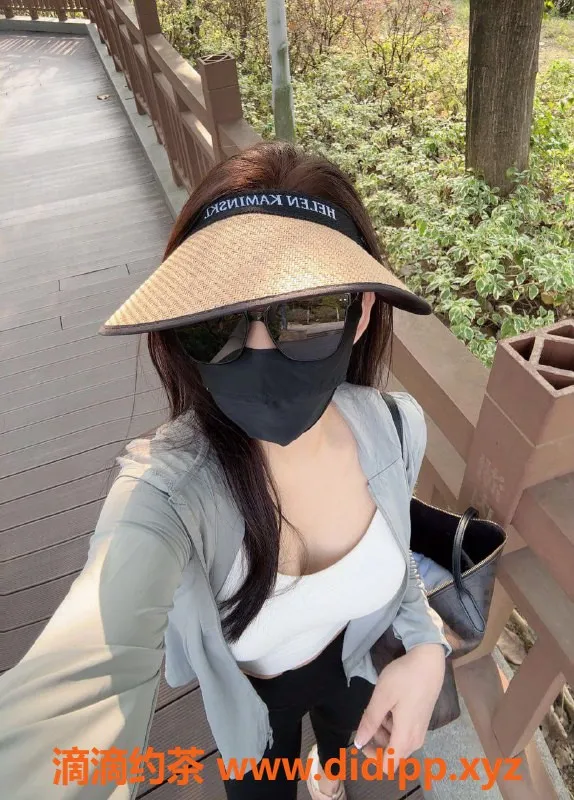 南通楼凤-崇川区小梧桐，成熟御姐8p、14pp服务等你来体验