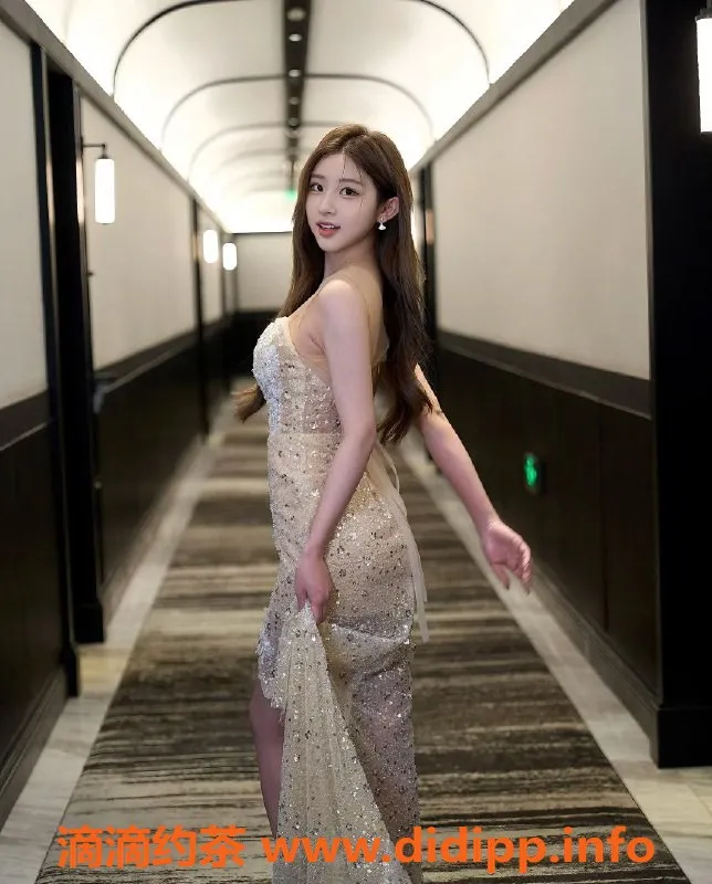 无锡楼凤-梁溪苏小洛，高颜值大胸，双重套餐