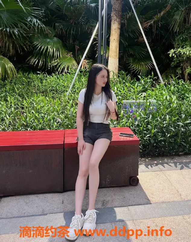 深圳楼凤-深圳南山奶香小丸子 性感服务仅1100起