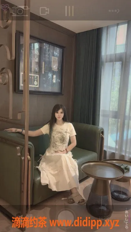 南通楼凤-崇川区沐晴，31岁，168cm，110斤，上门陪洗