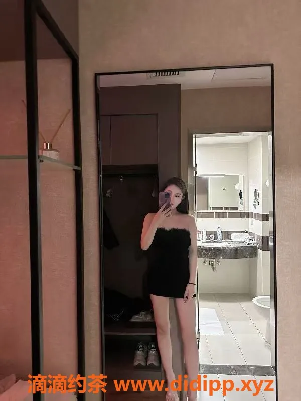 常州楼凤-武进国宾府御姐，服务多样，身高166