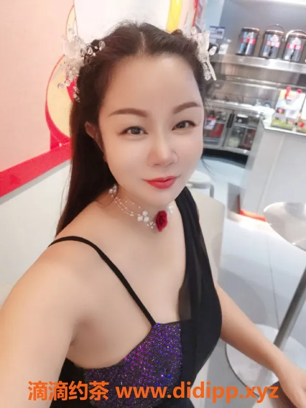 中山楼凤-中山东升紫依，美丽与服务并存