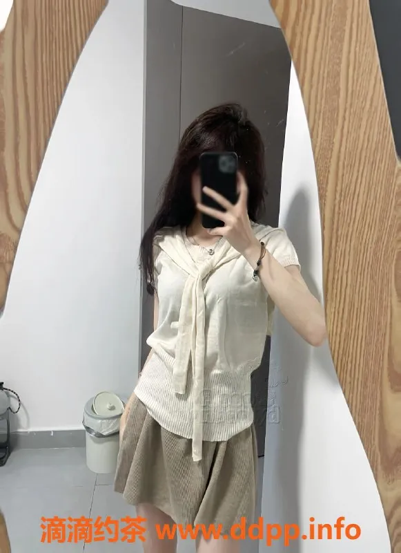 无锡楼凤-惠山芸豆兼职学生，身材火辣，价格实惠