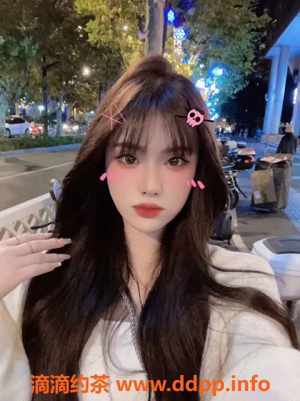 常州楼凤-武进19岁嫩妹，165身高，800元起服务