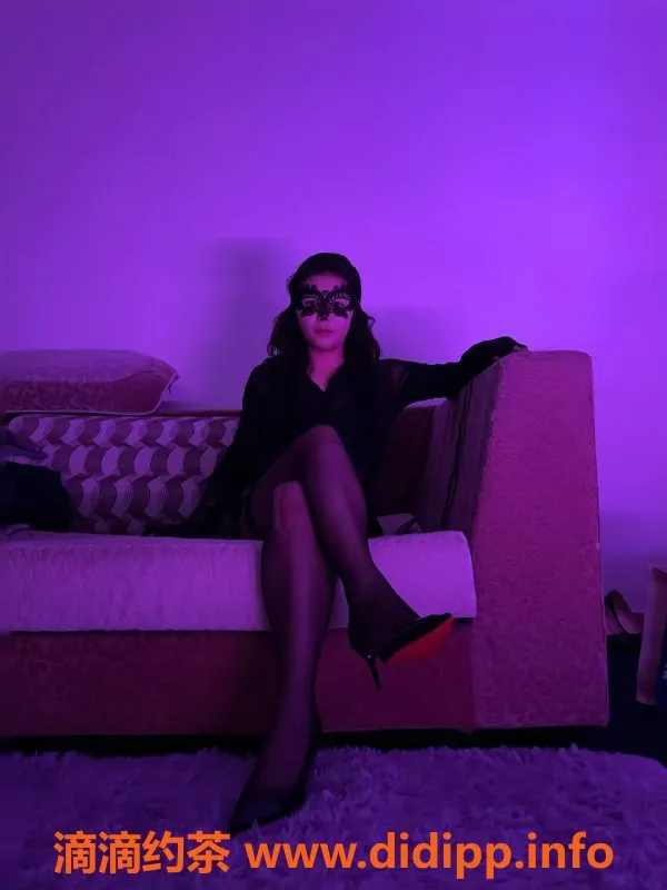 南通楼凤资源信息,崇川区女王蕊蕊，价格8p，专属调教体验