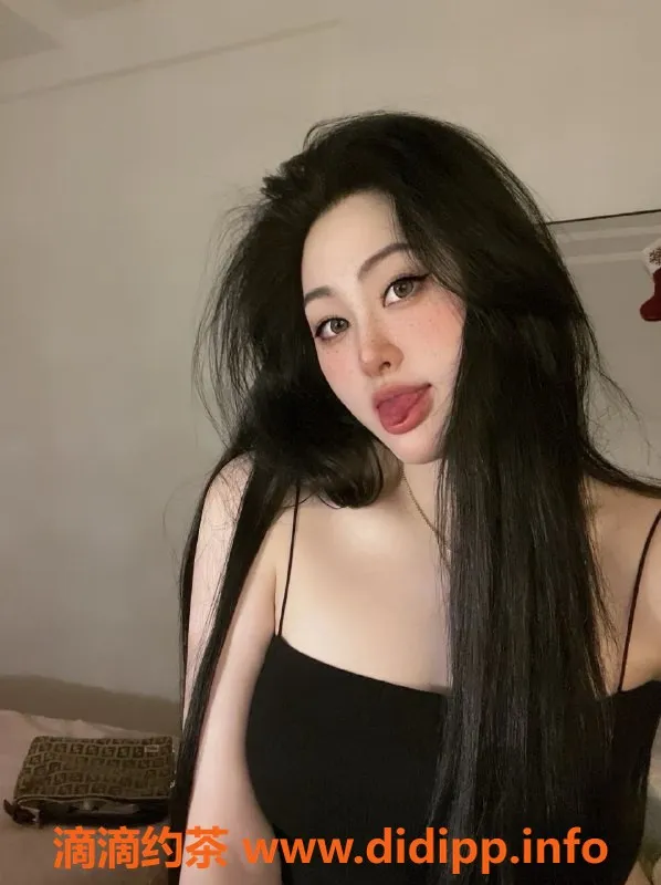 常州楼凤-武进御姐冉冉，173cm大胸诱惑，陪浴多样服务