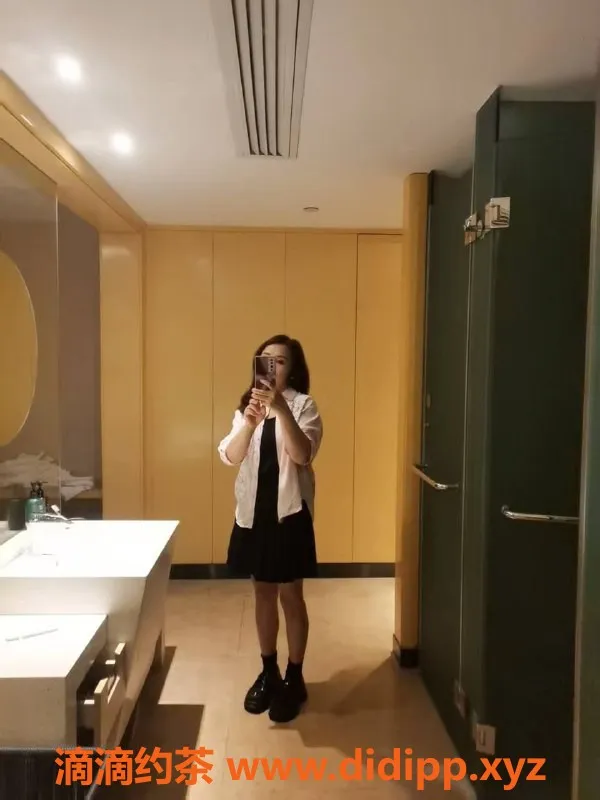 中山楼凤-沙溪莹莹，性感兼职，服务一流