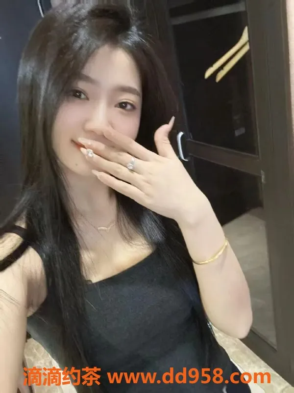 中山楼凤-中山南头快餐330，洗吹做400，2位美女等你来体验